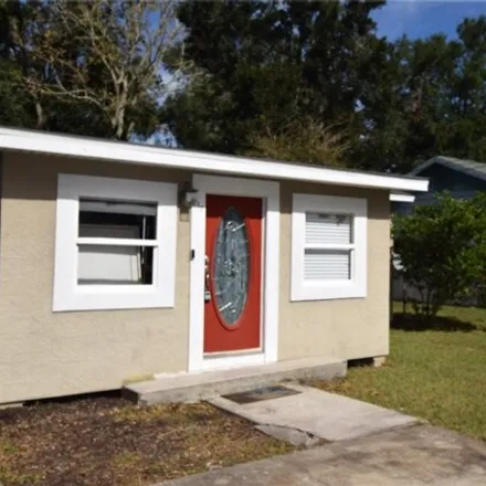 Rent this 3 bed house on 317 E Barnes Ave in Eustis, Florida