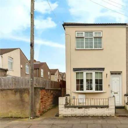 Buy this 3 bed house on Alfred Street in Grimsby, DN31 1RJ