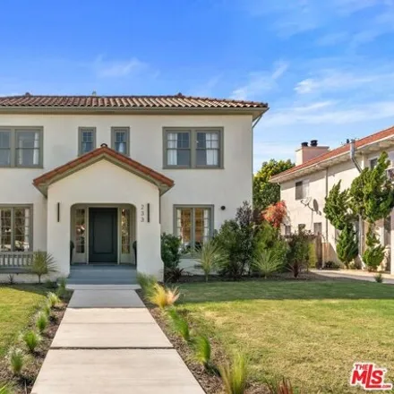 Buy this 6 bed house on 245 South Larchmont Boulevard in Los Angeles, CA 90004