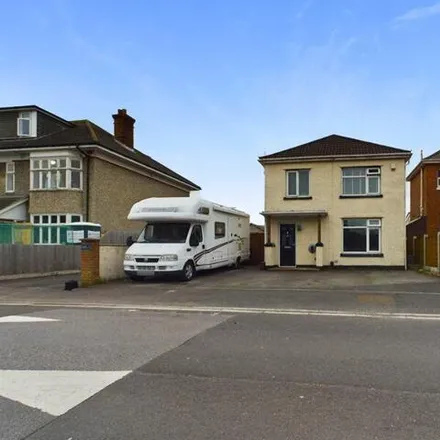 Buy this 3 bed house on Clarendon Road in Christchurch, BH23 2AB