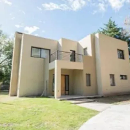 Buy this studio house on Avenida Benavídez in Partido de Tigre, B1619 AGS Benavídez