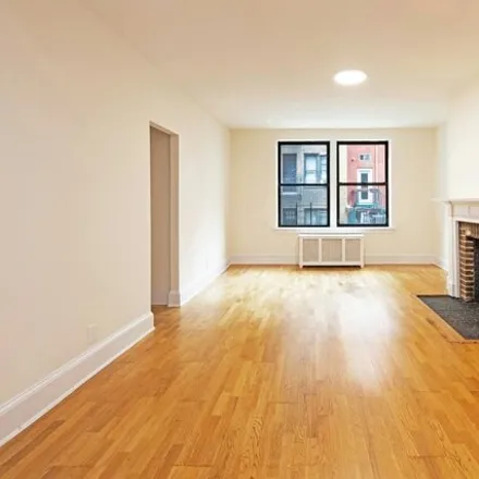 Rent this 2 bed condo on 251 W 71st St Apt 2D in New York, 10023
