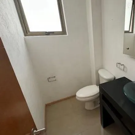Rent this 3 bed apartment on unnamed road in Barranca Del Refugio, 37123 León