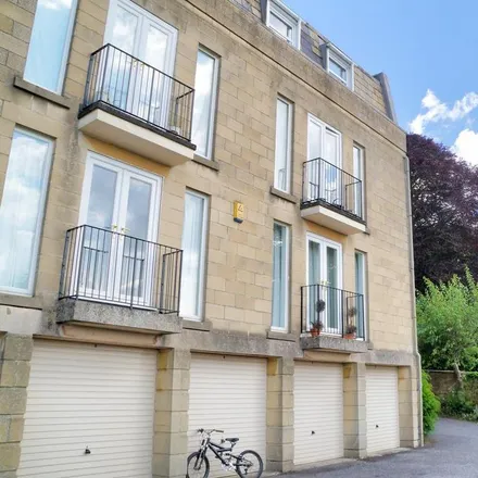 Rent this 3 bed apartment on Saint Stephen's Road in Bath, BA1 5PQ