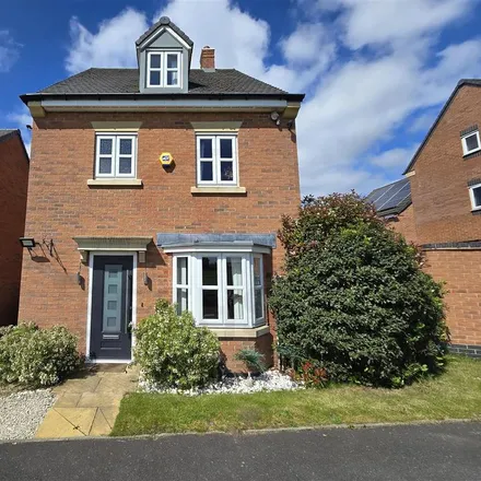 Rent this 4 bed house on Arlington Close in Leicester, LE4 9AU