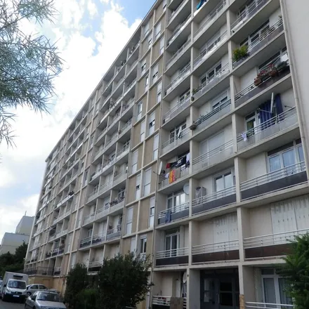 Image 2 - 23 Rue Constant Coquelin, 94400 Vitry-sur-Seine, France - Apartment for rent
