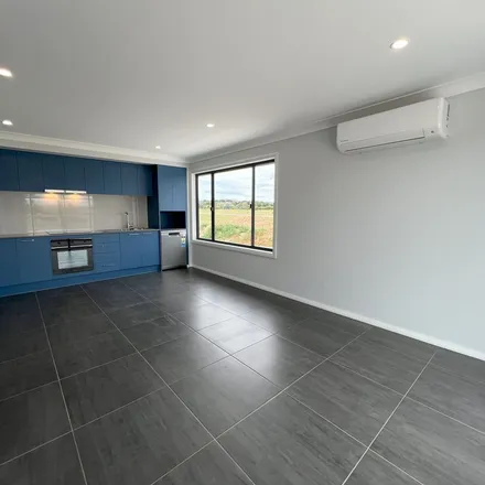 Image 2 - Acacia Street, Gundaroo NSW 2620, Australia - Apartment for rent
