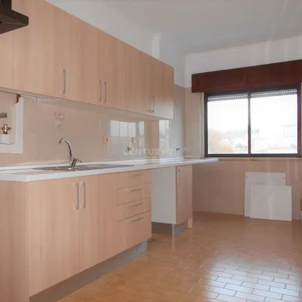 Image 5 - Rua Victor Cordon, 2745-239 Sintra, Portugal - Apartment for rent