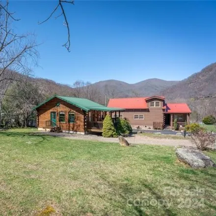 Image 5 - 72 Donald Circle, Maggie Valley, Haywood County, NC 28751, USA - House for sale