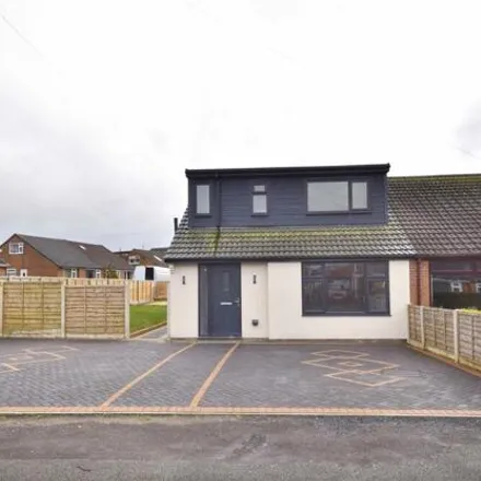 Image 3 - Fairfield Drive, Clitheroe, BB7 2PS, United Kingdom - Duplex for sale