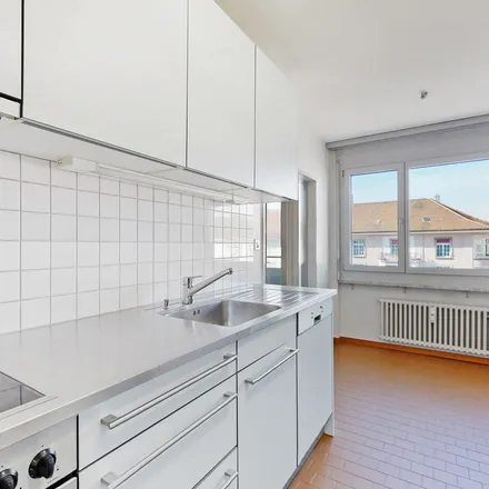 Rent this 3 bed apartment on Dornacherstrasse 10 in 4053 Basel, Switzerland