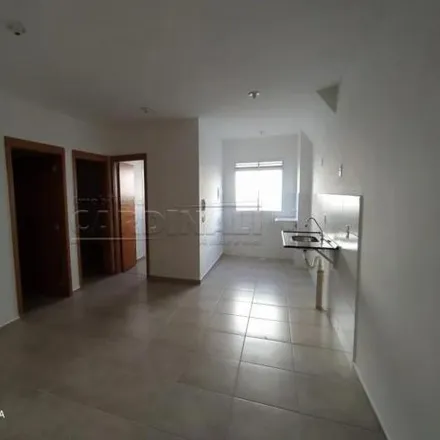 Rent this 2 bed apartment on Drogaria Rosário in Rua Quinze de Novembro, Jardim Macarengo