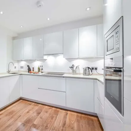 Rent this 2 bed apartment on 2 Tavistock Place in London, WC1H 9RA