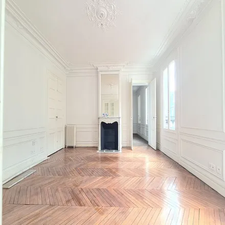 Image 4 - 58 Boulevard de Sébastopol, 75003 Paris, France - Apartment for rent