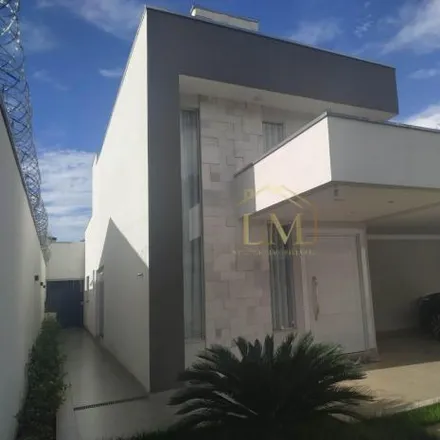 Buy this 3 bed house on Alameda Padre Lopes de Oliveira in Jardim Inconfidência, Uberlândia - MG