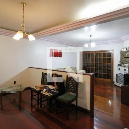 Rent this 4 bed house on Rua Dom Pedro II in Nossa Senhora das Graças, Canoas - RS