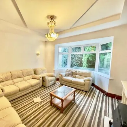 Image 4 - Copgrove Road, Leeds, LS8 2SR, United Kingdom - House for rent