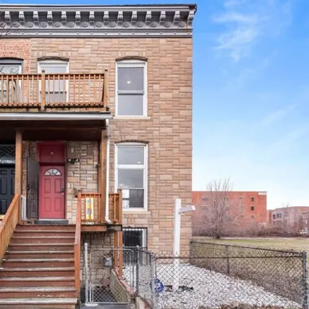 Buy this 3 bed house on 3918 South Langley Avenue in Chicago, IL 60653