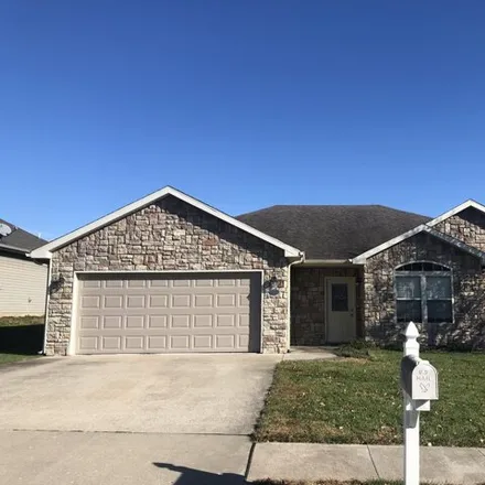 Rent this 3 bed house on 102 Port Way in Columbia, Missouri