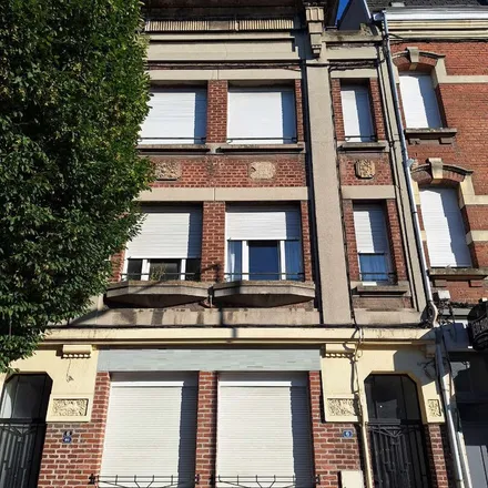 Image 3 - Devred, Place d'Armes, 59300 Valenciennes, France - Apartment for rent