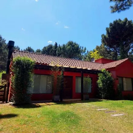 Image 2 - Avenida Del Olimpo, Partido de Pinamar, 7167 Pinamar, Argentina - House for rent