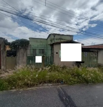 Buy this 6 bed house on Rua Frei Serafim in Jardim das Alterosas, Betim - MG