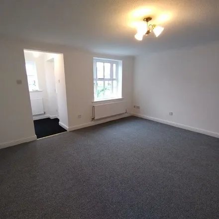 Image 2 - 21 Jubilee Close, Spalding, PE11 1YD, United Kingdom - Apartment for rent