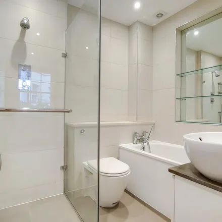 Image 7 - 85 Cadogan Lane, London, SW1X 9DT, United Kingdom - Townhouse for rent