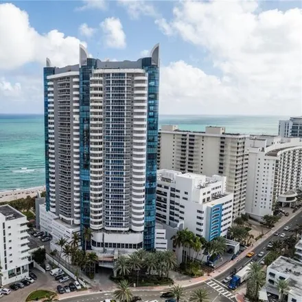 Image 1 - La Gorce Palace Condominiums, 6301 Collins Avenue, Miami Beach, FL 33141, USA - Condo for rent