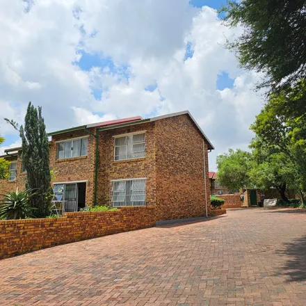 Image 3 - unnamed road, Johannesburg Ward 32, Sandton, 2054, South Africa - Townhouse for rent
