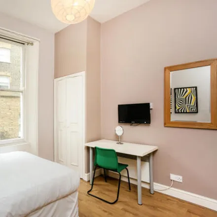 Image 3 - 6 Collingham Place, London, SW5 0TF, United Kingdom - Apartment for rent