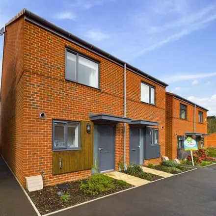 Buy this 2 bed duplex on Amherst House in North Parade, East Hampshire