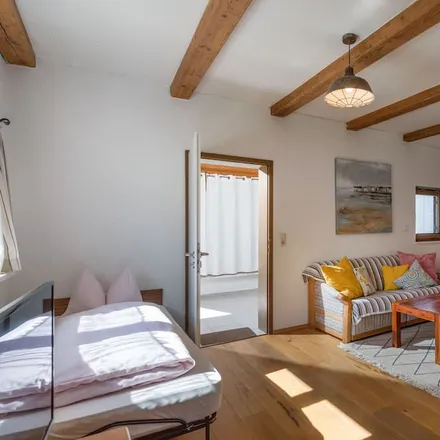 Rent this 1 bed house on 83088 Kiefersfelden