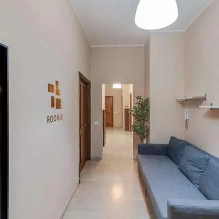 Image 2 - Viale Emilio Caldara, 20122 Milan MI, Italy - Apartment for rent