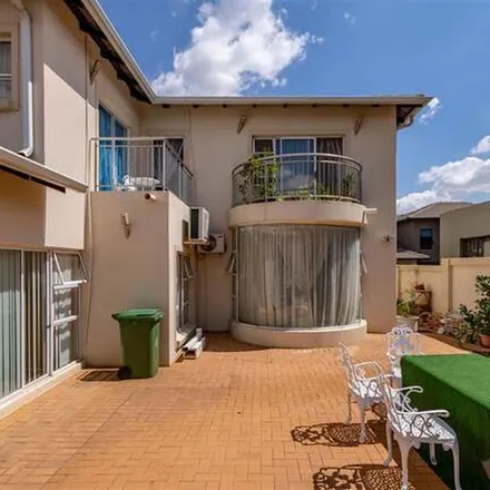 Image 6 - Waxberry Drive, Johannesburg Ward 23, Gauteng, 2053, South Africa - Apartment for rent