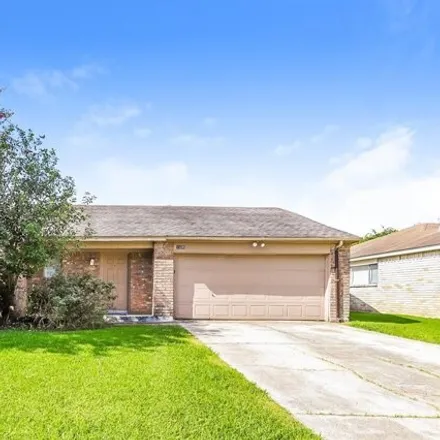 Rent this 3 bed house on 13199 Lake Breeze Lane in Montgomery County, TX 77318