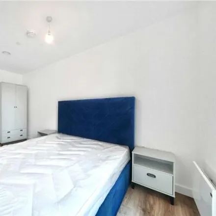 Rent this 2 bed room on The Coffee Shack in Kimpton Road, Luton