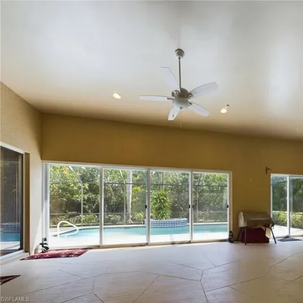 Image 8 - 2152 Harlans Run, Collier County, FL 34105, USA - House for sale