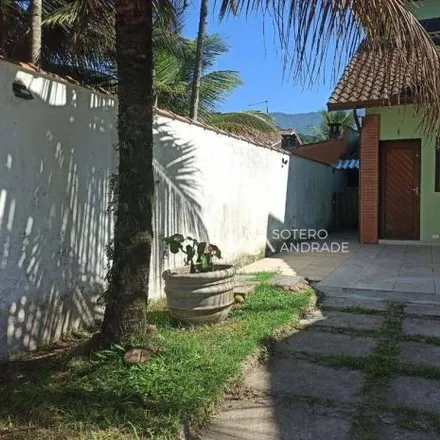 Buy this 2 bed house on Rua Kunio Nishi in Massaguaçú, Caraguatatuba - SP
