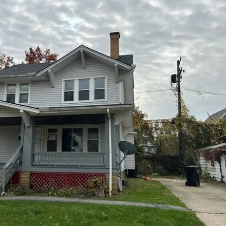 Image 1 - 12464 Forest Grove Avenue, Cleveland, OH 44108, USA - House for sale