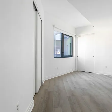Image 2 - 10-27 Jackson Avenue, New York, NY 11101, USA - Apartment for rent