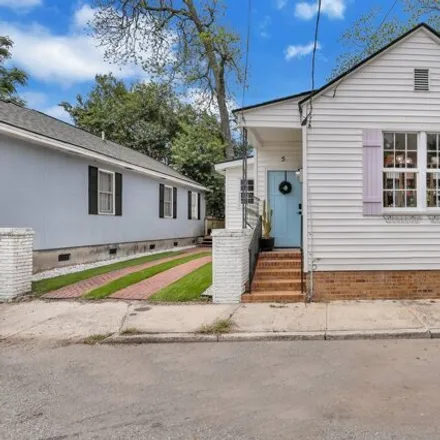 Buy this 3 bed house on 5 Carondolet St in Charleston, South Carolina