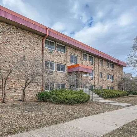 Buy this 2 bed condo on 2656 Pleasant Avenue in Minneapolis, MN 55408