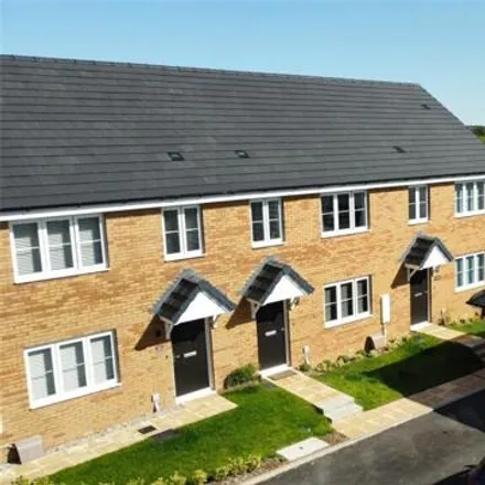 Buy this 3 bed house on Bittern Close in Stratton, EX23 8FY
