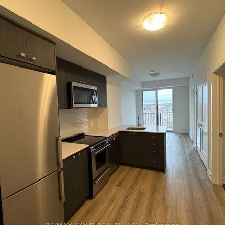 Image 3 - 314 Erb Street West, Waterloo, ON N2L 1W3, Canada - Apartment for rent