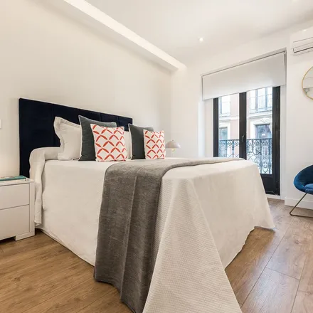 Rent this 1 bed apartment on Calle de Rabé de las Calzadas in 28050 Madrid, Spain