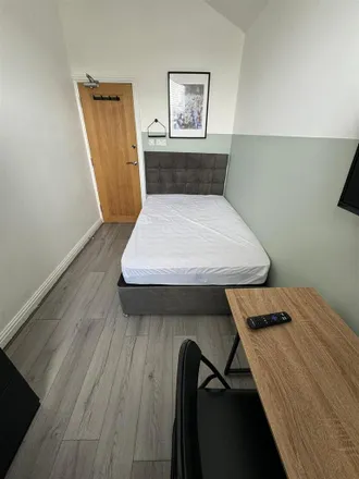 Rent this 1 bed room on Talbot Road in Bearwood, B66 4EA
