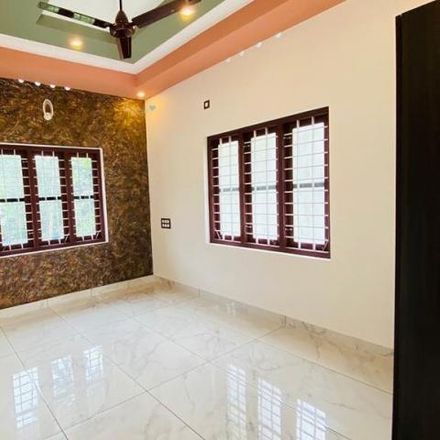 Rent this 3 bed house on unnamed road in Ward 33, Kalapatti - 641048