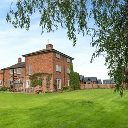 Buy this 6 bed house on Lache Lane in Chester, CH4 9AD