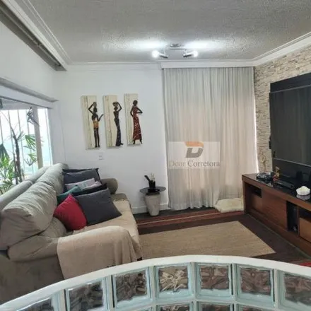 Buy this 3 bed apartment on Rua Coimbra in Centro, Diadema - SP